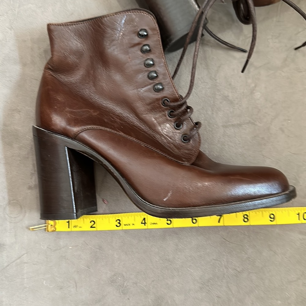 Joan Halpern booties in dark brown leather with lace ups - Picture 15 of 15